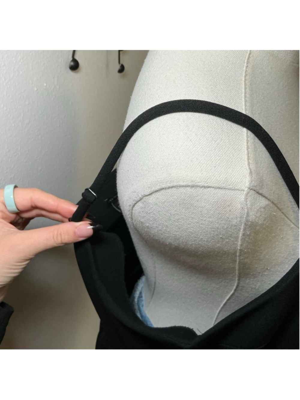 Ann Taylor Black Peplum Cami Tank Top Adjustable Strap Sleeveless Blouse - Picture 6 of 6